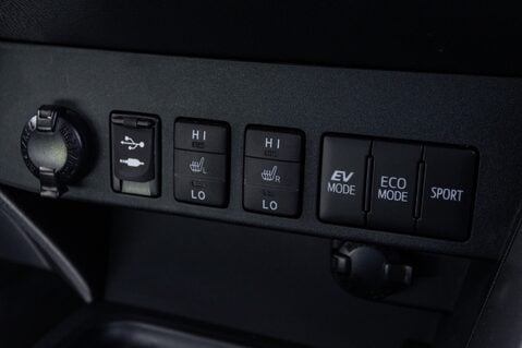 Toyota Rav 4 VVT-I EXCEL AWD TSS 31