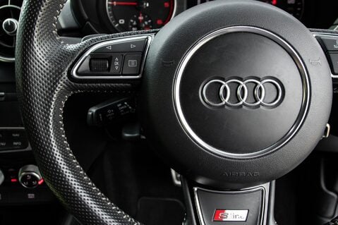 Audi A1 SPORTBACK TDI S LINE 19