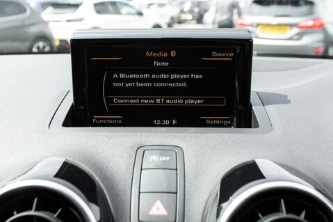 Audi A1 SPORTBACK TDI S LINE 26