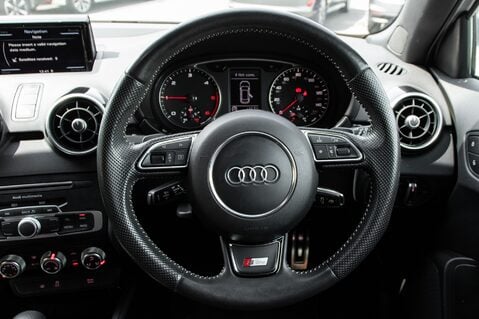 Audi A1 SPORTBACK TDI S LINE 21
