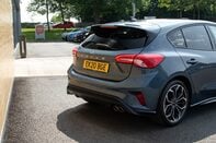 Ford Focus ST-LINE X 8