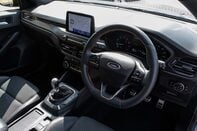 Ford Focus ST-LINE X 4