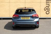 Ford Focus ST-LINE X 6
