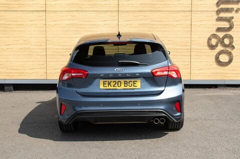 Ford Focus ST-LINE X 6