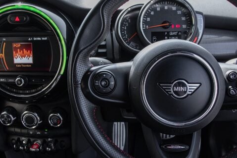 Mini Hatch COOPER SPORT 19