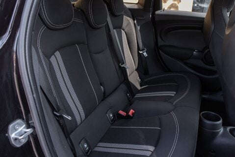 Mini Hatch COOPER SPORT 30