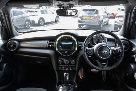 Mini Hatch COOPER SPORT 3