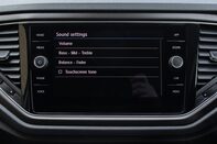 Volkswagen T-Roc SE TSI EVO DSG 26
