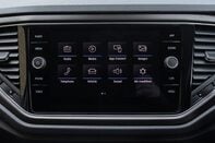 Volkswagen T-Roc SE TSI EVO DSG 28