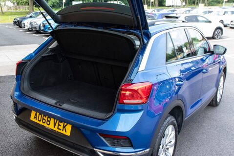 Volkswagen T-Roc SE TSI EVO DSG 35