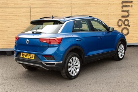 Volkswagen T-Roc SE TSI EVO DSG 2