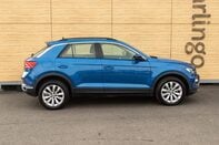 Volkswagen T-Roc SE TSI EVO DSG 12