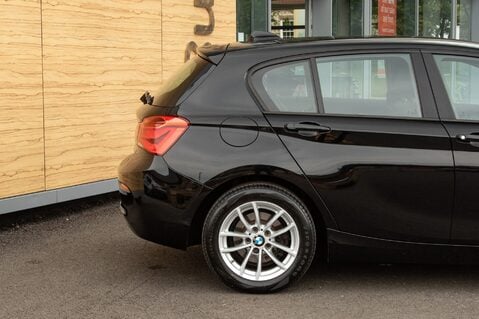 BMW 1 Series 116D SE BUSINESS 7