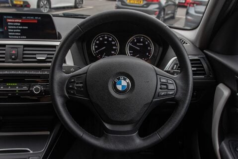 BMW 1 Series 116D SE BUSINESS 21