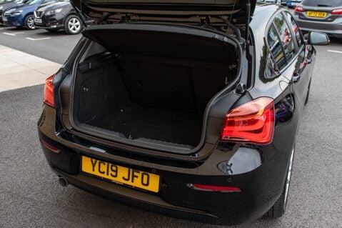 BMW 1 Series 116D SE BUSINESS 34