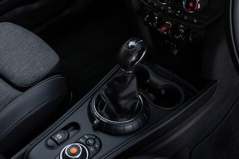 Mini Countryman COOPER ALL4 32