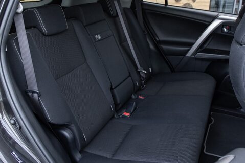 Toyota Rav 4 VVT-I BUSINESS EDITION PLUS 33