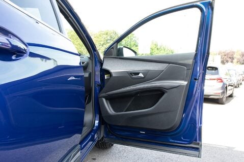 Peugeot 3008 BLUEHDI S/S GT LINE PREMIUM 14