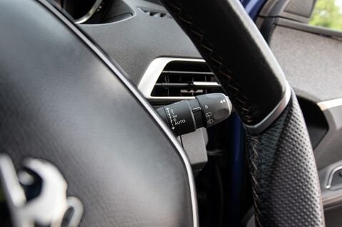 Peugeot 3008 BLUEHDI S/S GT LINE PREMIUM 18