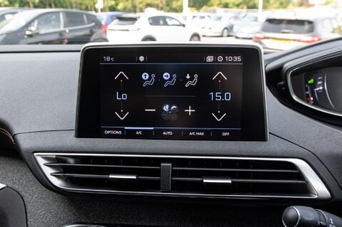 Peugeot 3008 BLUEHDI S/S GT LINE PREMIUM 23