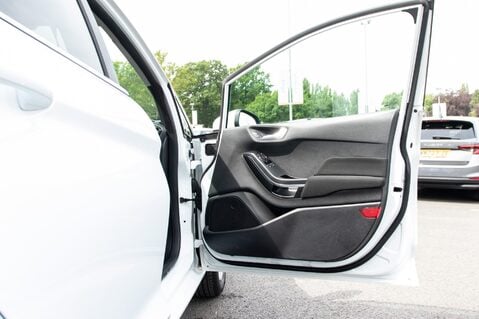 Ford Fiesta ZETEC 14