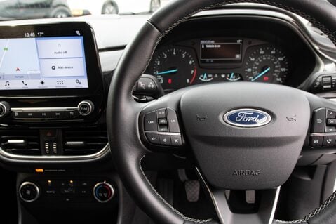 Ford Fiesta ZETEC 19