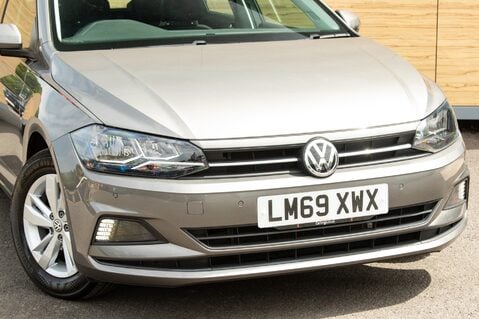Volkswagen Polo SE TSI 10