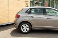 Volkswagen Polo SE TSI 7