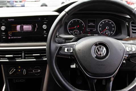 Volkswagen Polo SE TSI 19