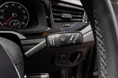 Volkswagen Polo SE TSI 18