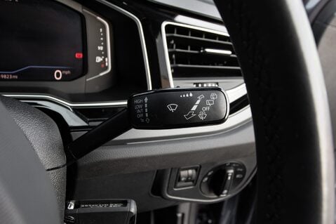 Volkswagen Polo R-LINE TSI DSG 18