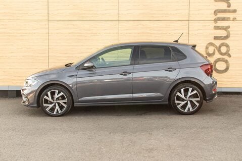 Volkswagen Polo R-LINE TSI DSG 13