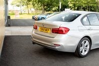 BMW 3 Series 318D SPORT 8