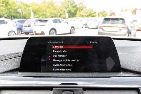 BMW 3 Series 318D SPORT 25