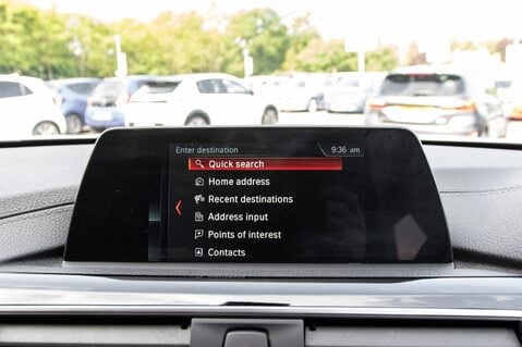 BMW 3 Series 318D SPORT 27