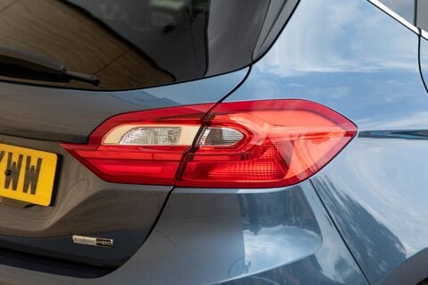 Ford Fiesta TITANIUM MHEV 9