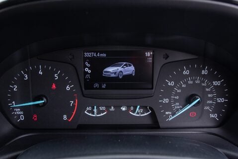 Ford Fiesta TITANIUM MHEV 15