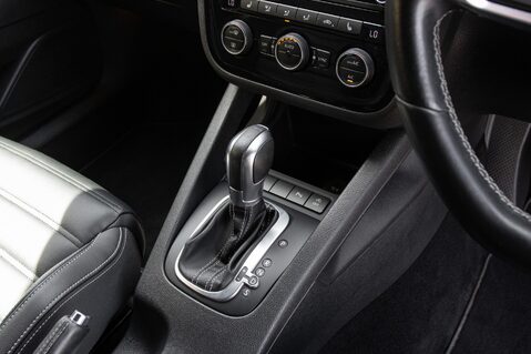 Volkswagen Scirocco R LINE TSI BLUEMOTION TECHNOLOGY DSG 31