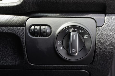 Volkswagen Scirocco R LINE TSI BLUEMOTION TECHNOLOGY DSG 16