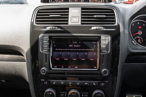 Volkswagen Scirocco R LINE TSI BLUEMOTION TECHNOLOGY DSG 22
