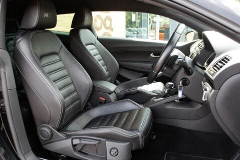 Volkswagen Scirocco R LINE TSI BLUEMOTION TECHNOLOGY DSG 30