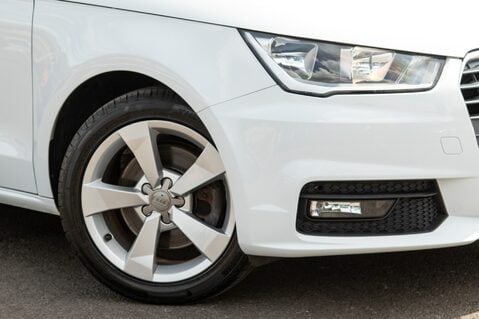 Audi A1 SPORTBACK TFSI SPORT 11