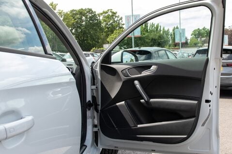 Audi A1 SPORTBACK TFSI SPORT 14