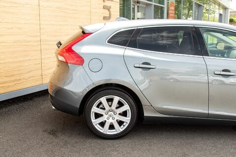Volvo V40 D3 INSCRIPTION 7