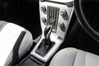 Volvo V40 D3 INSCRIPTION 28