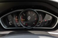 Volvo V40 D3 INSCRIPTION 15