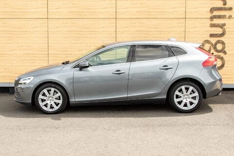 Volvo V40 D3 INSCRIPTION 13