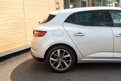 Renault Megane DYNAMIQUE S NAV DCI 7