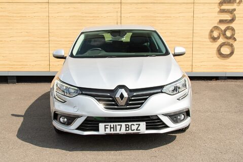 Renault Megane DYNAMIQUE S NAV DCI 5