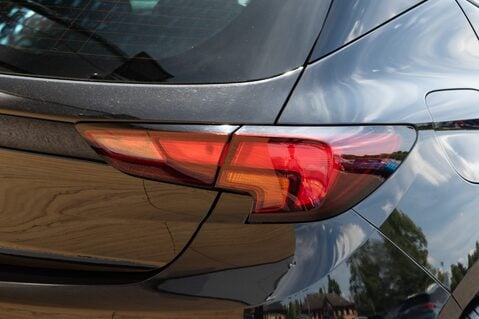 Vauxhall Astra SRI VX-LINE NAV 9